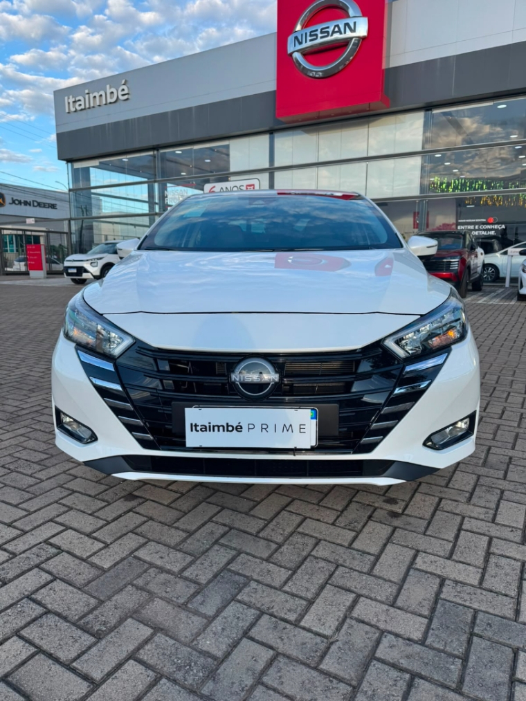 nissan versa 1.6  exclusive2