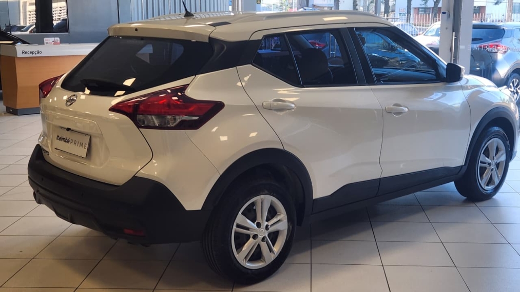 nissan kicks 1.6 s direct3