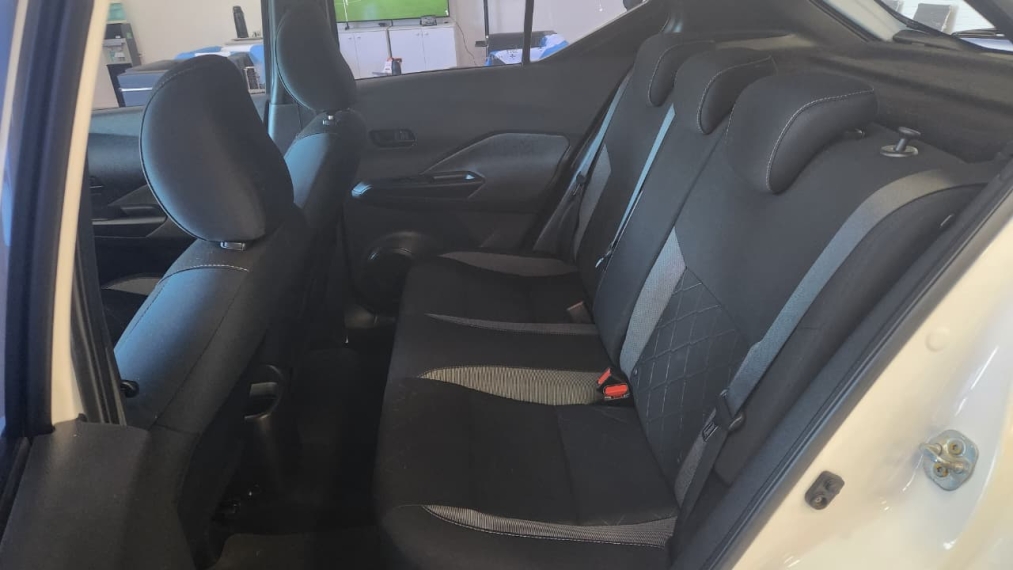 nissan kicks 1.6 s direct5