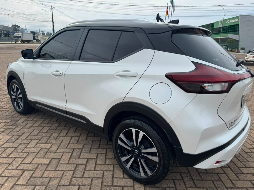nissan kicks 1.6 exclusive3