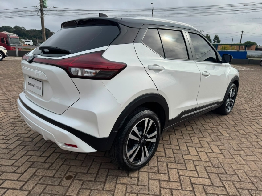 nissan kicks 1.6 exclusive5