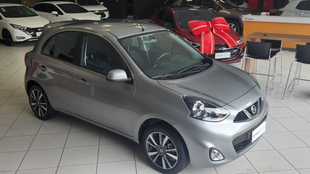 nissan march 1.6 sl0