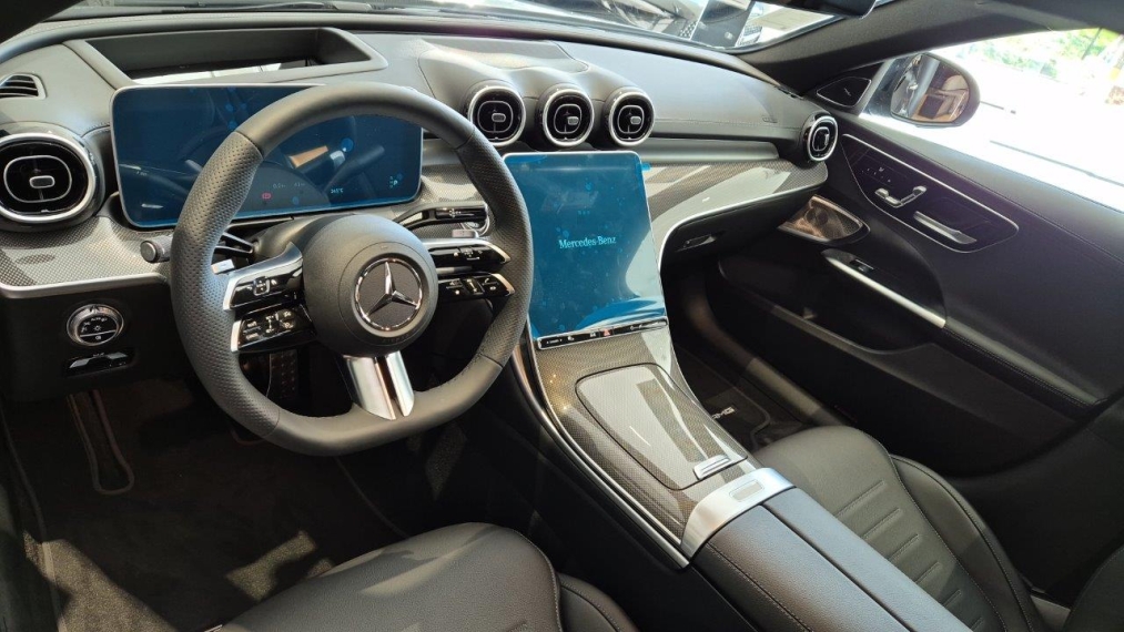 mercedes-benz c 300 2.0 eq boost hibrido amg line 9g-tronic 4p automatico 2025