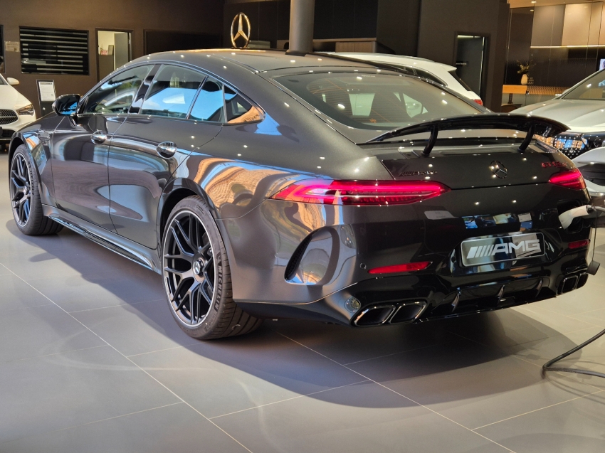 mercedes-benz amg gt 63 4.0 v8 turbo phev s e performance coupe 4p 4matic+ speedshift hibrido automatico 2025