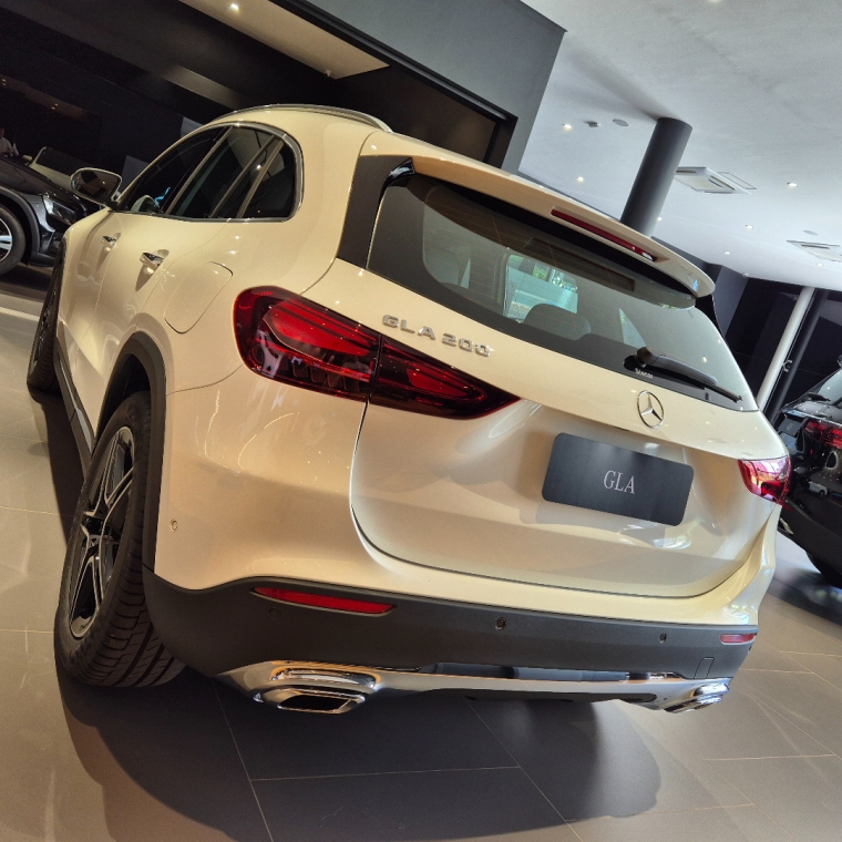 mercedes-benz gla 200 1.3 mhev progressive 7g-dct hibrido 4p automatico 2026