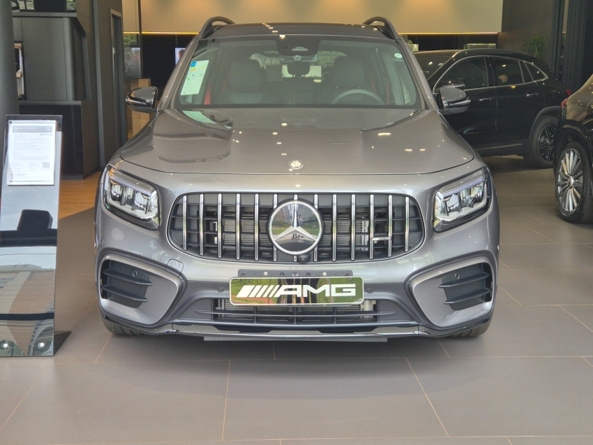 mercedes-benz glb 35 amg 2.0 mhev 4matic speedshift hibrido 4p automatico 20251
