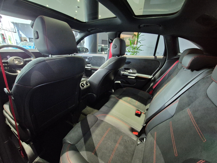 mercedes-benz gla 35 amg 2.0 mhev 4matic speedshift hibrido 4p automatico 20265