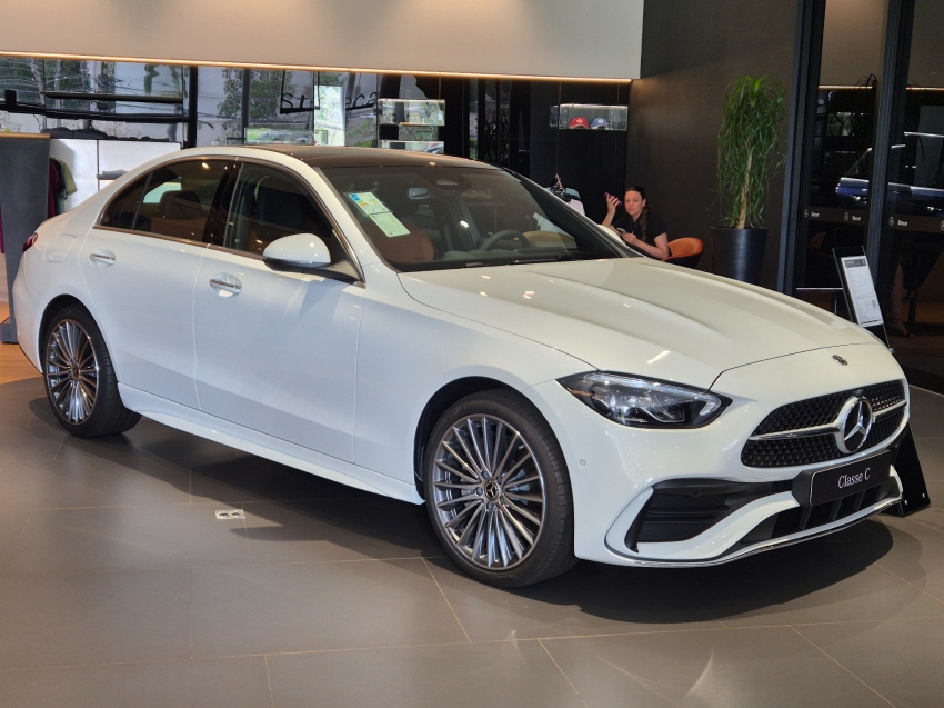 mercedes-benz c 200 1.5 eq boost hibrido amg line 9g-tronic 4p automatico 2026