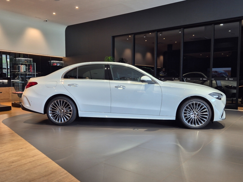 mercedes-benz c 200 1.5 eq boost hibrido amg line 9g-tronic 4p automatico 20264