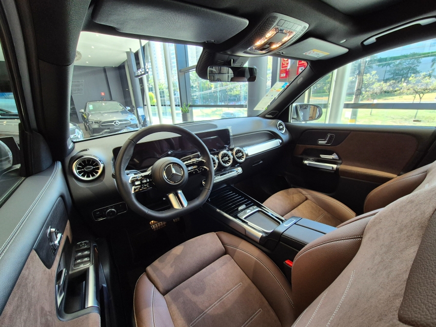 mercedes-benz glb 220 2.0 mhev amg line 4matic 8g-dct hibrido 4p automatico 20264