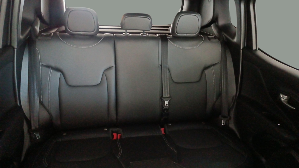 jeep renegade 1.3 t270 turbo flex s 4x4 at9 4p automatico 2022 jeep renegade 1.3 t270 turbo flex s 4x4 at9 4p automatico 2022
