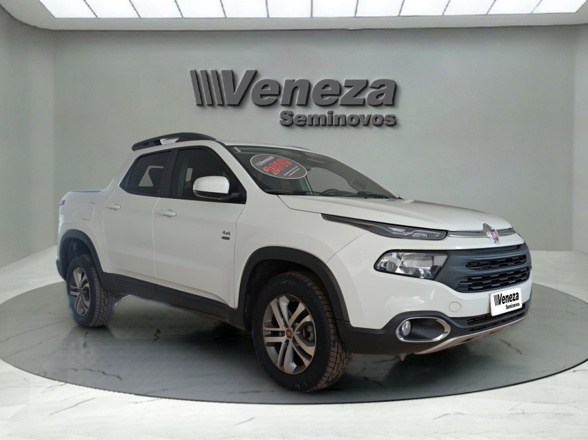 fiat toro 2.0 16v turbo diesel freedom 4wd at9 4p automatico 2019 fiat toro 2.0 16v turbo diesel freedom 4wd at9 4p automatico 2019