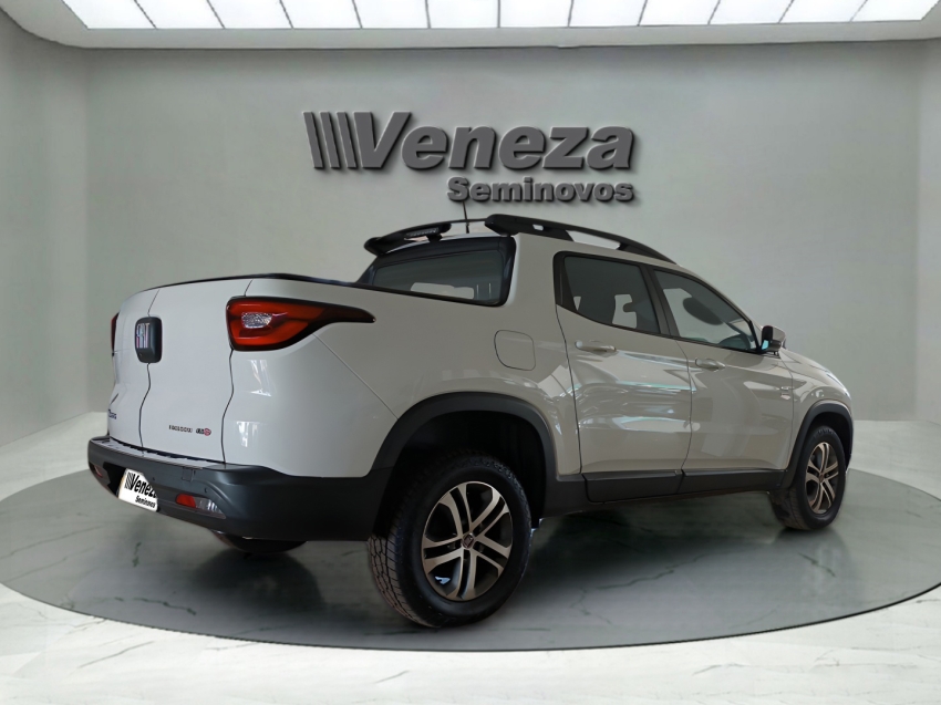 fiat toro 2.0 16v turbo diesel freedom 4wd at9 4p automatico 2019 fiat toro 2.0 16v turbo diesel freedom 4wd at9 4p automatico 2019
