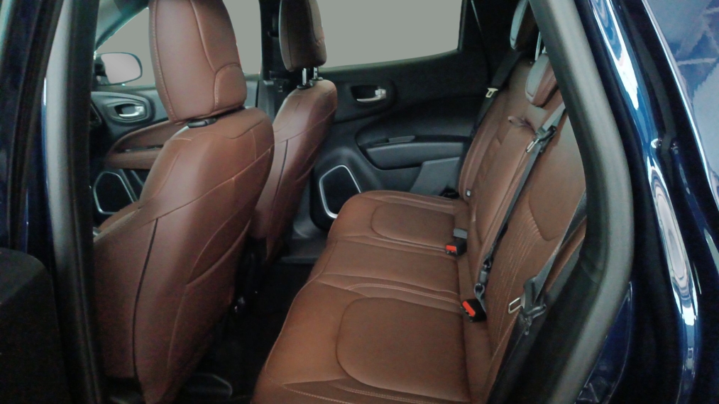 fiat toro 2.0 16v turbo diesel ranch 4wd at9 1.8 4p automatico 2025