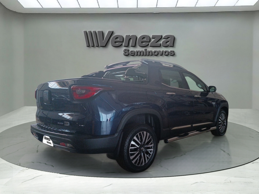 fiat toro 2.0 16v turbo diesel ranch 4wd at9 1.8 4p automatico 2025
