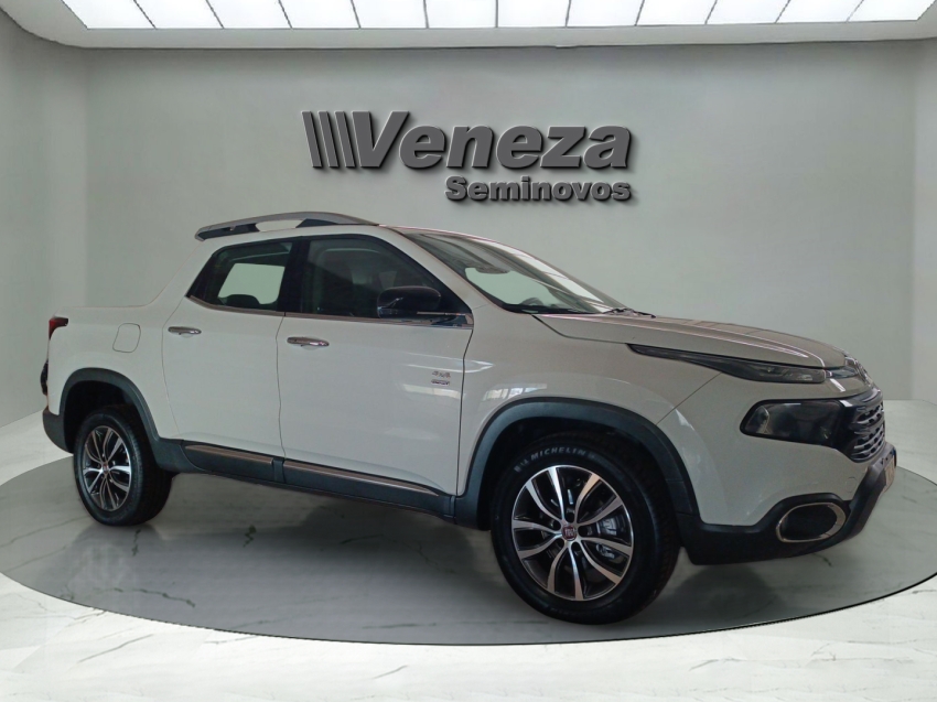 fiat toro 2.0 16v turbo diesel volcano 4wd at9 4p automatico 2020