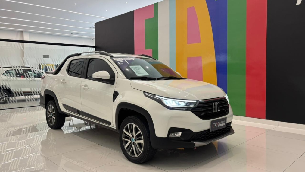 fiat strada 1.3 firefly flex volcano cd cvt 4p automatico 2024 fiat strada 1.3 firefly flex volcano cd cvt 4p automatico 2024
