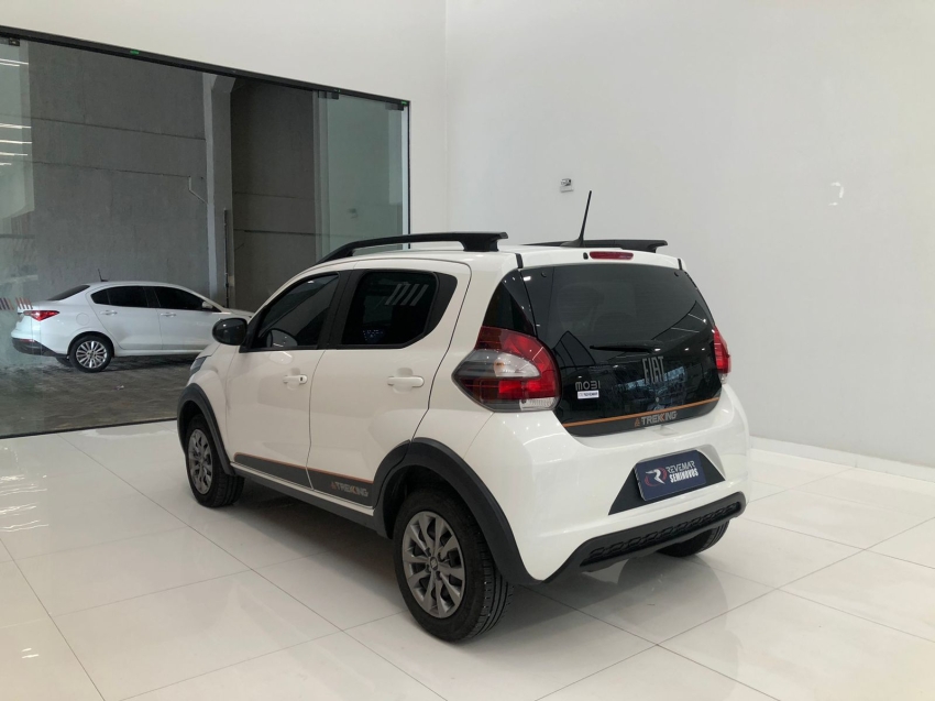 fiat mobi 1.0 evo flex trekking manual 4p 2024
