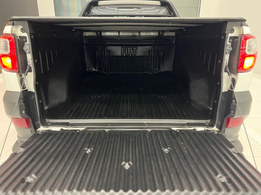 fiat strada 1.4 mpi freedom cs 8v flex 2p manual 4p 202011