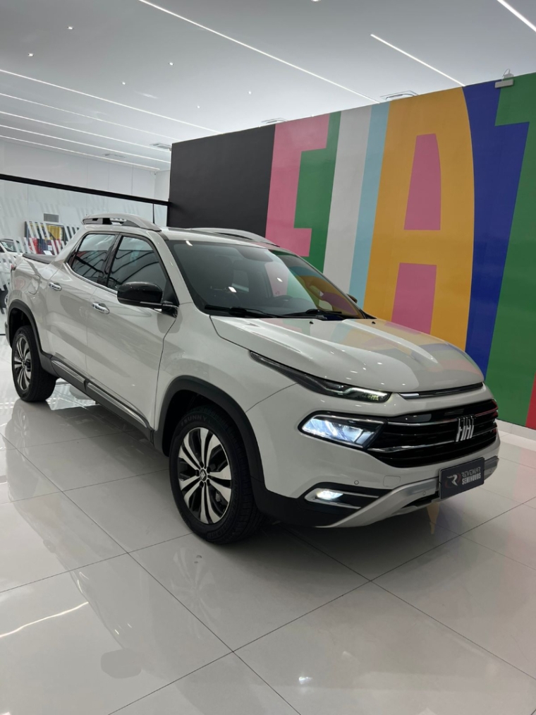 fiat toro 2.0 16v turbo diesel volcano 4wd at9 4p automatico 2023 fiat toro 2.0 16v turbo diesel volcano 4wd at9 4p automatico 2023