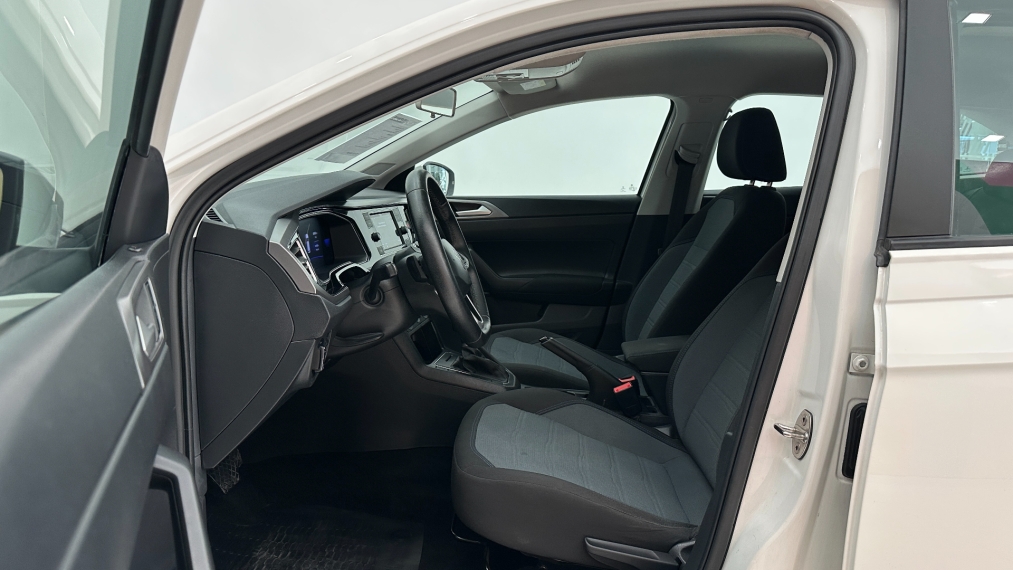 volkswagen nivus 1.0 200 tsi total flex comfortline automatico 4p 20237