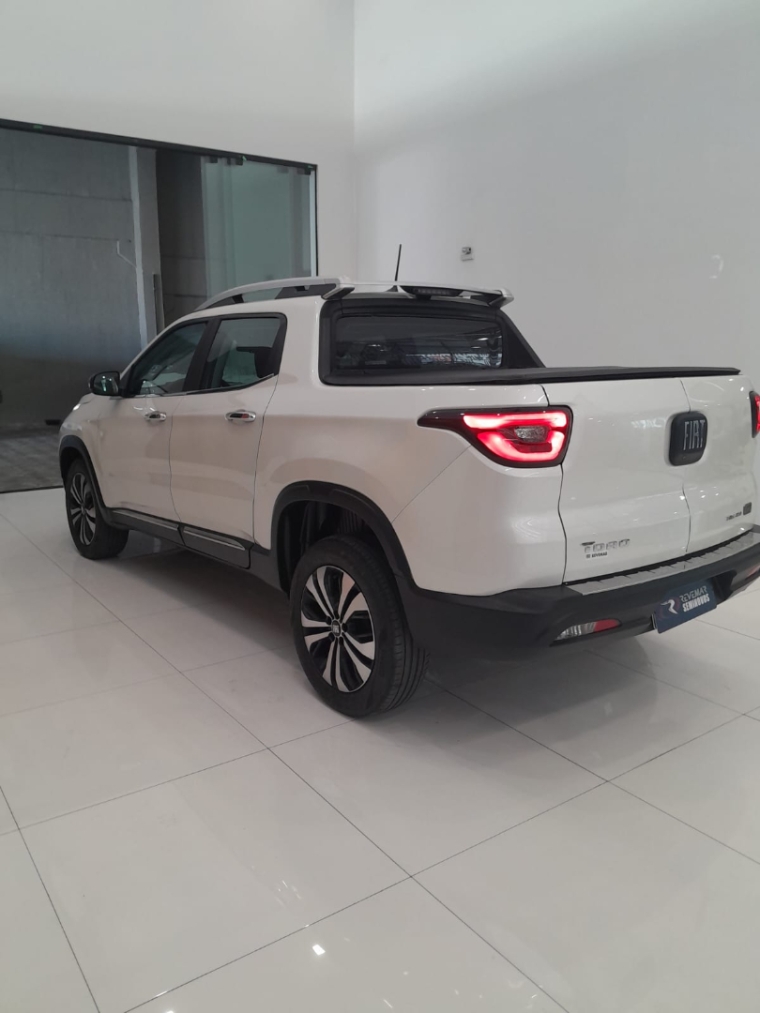 fiat toro 1.3 turbo 270 flex volcano at6 4p automatico 20258