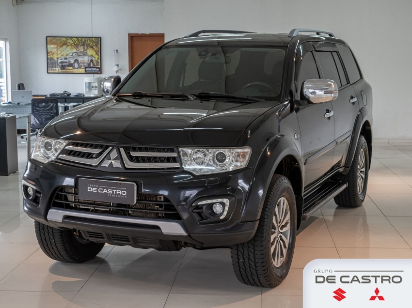 mitsubishi pajero 3.2 di-d hpe 4wd (aut) diesel 5p automatico 2018 mitsubishi pajero 3.2 di-d hpe 4wd (aut) diesel 5p automatico 2018