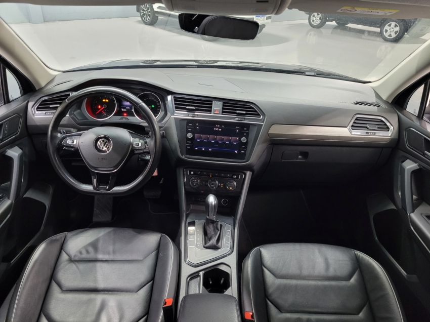 volkswagen tiguan 1.4 250 tsi total flex allspace comfortline tiptronic 2018