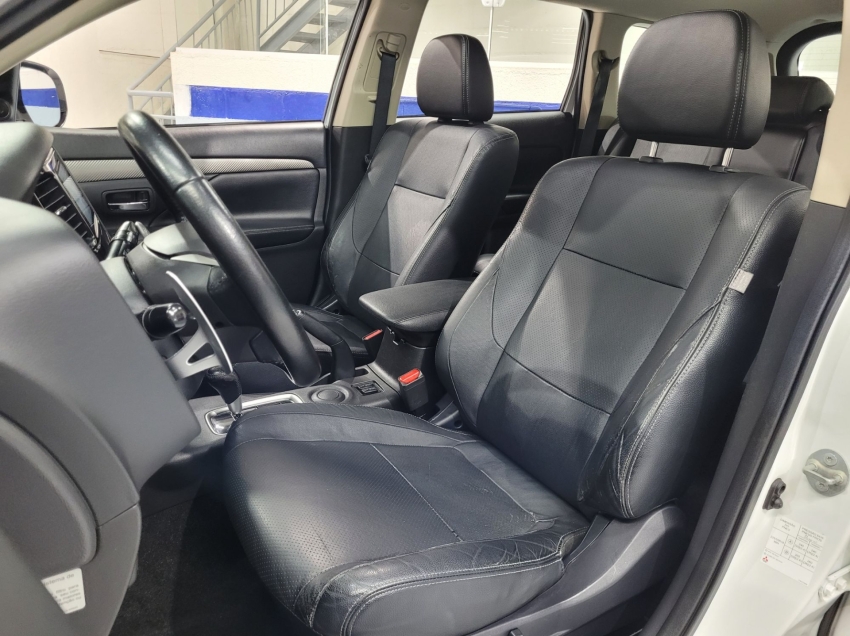 mitsubishi outlander 2.0 16v gasolina 4p automatico 2014