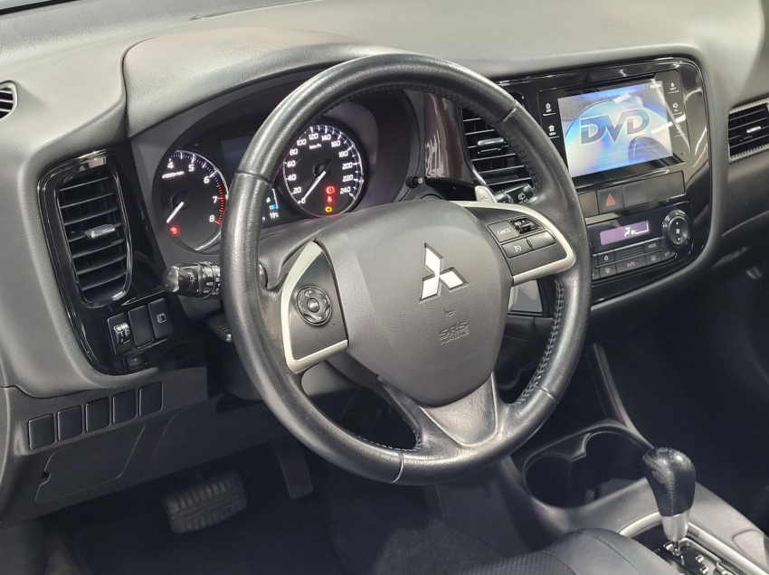 mitsubishi outlander 2.0 16v gasolina 4p automatico 2014