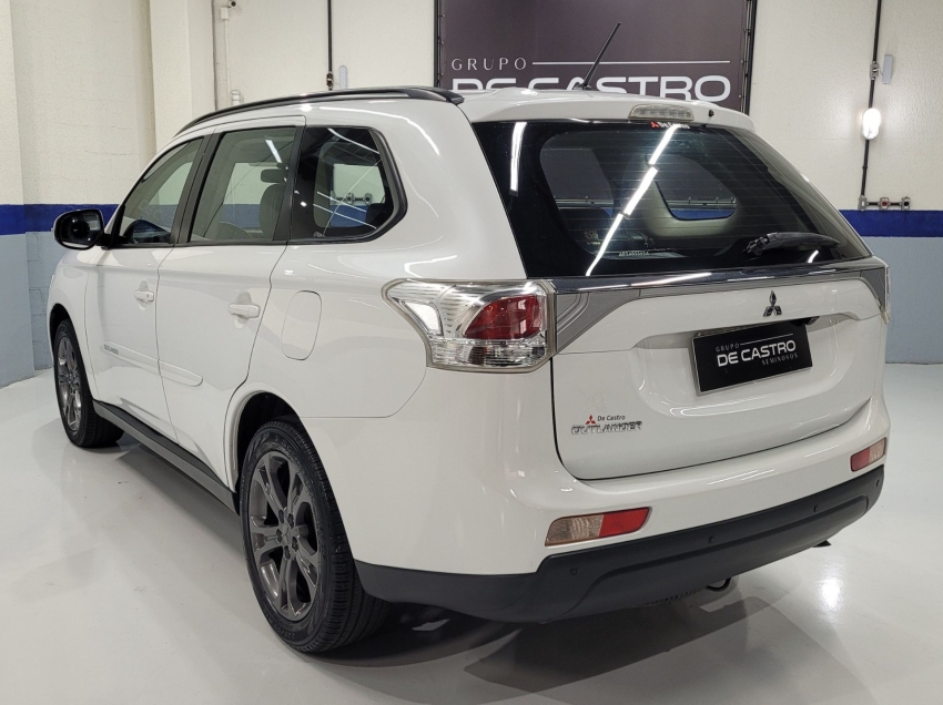 mitsubishi outlander 2.0 16v gasolina 4p automatico 2014