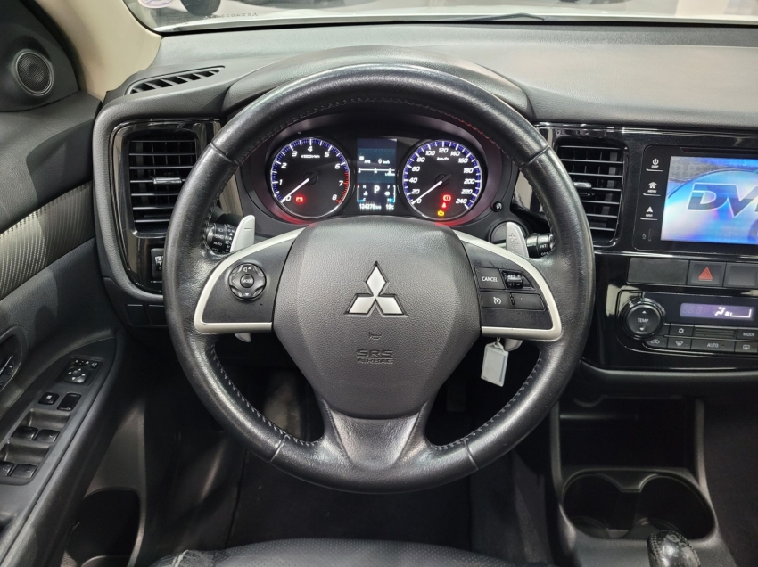 mitsubishi outlander 2.0 16v gasolina 4p automatico 2014