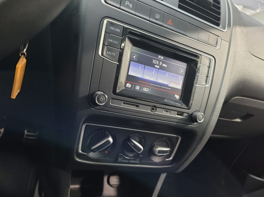 volkswagen fox 1.6 msi highline 16v flex 4p automatizado 2017