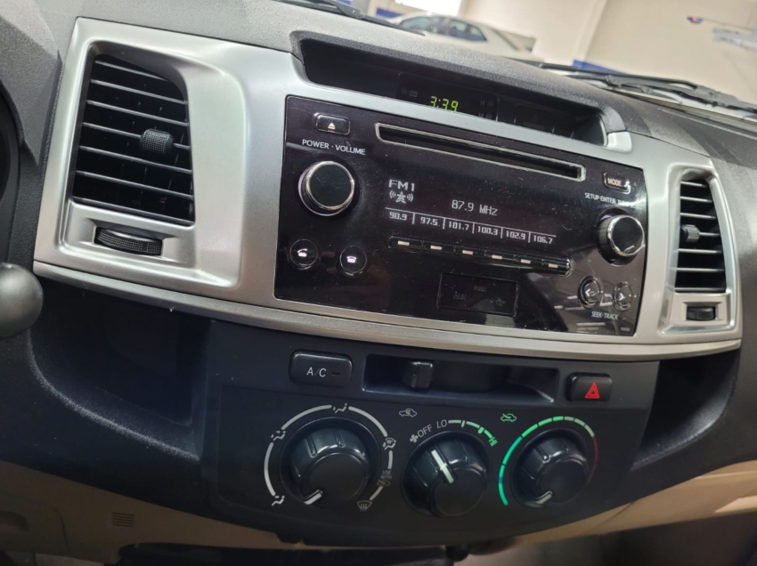 toyota hilux sw4 2.7 sr 4x2 16v flex 4p automatico 2015