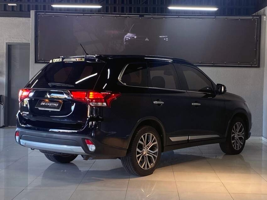 mitsubishi outlander 2.2 automatica diesel 2016