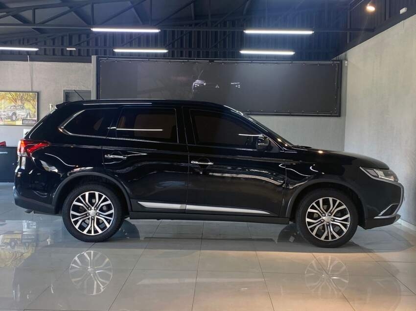 mitsubishi outlander 2.2 automatica diesel 2016