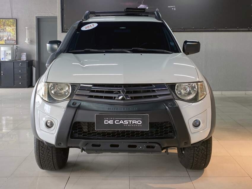 mitsubishi l200 triton savana