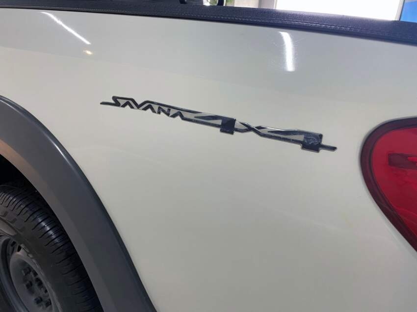 mitsubishi l200 triton savana