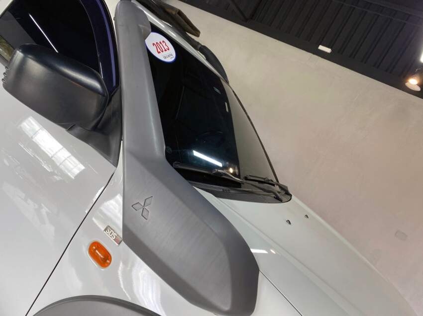 mitsubishi l200 triton savana