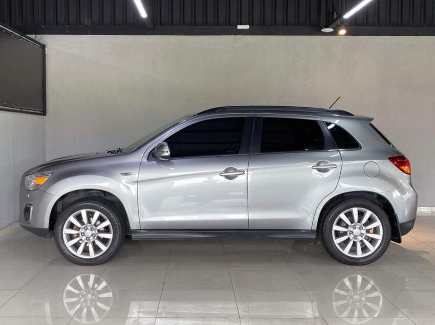 mitsubishi asx awd