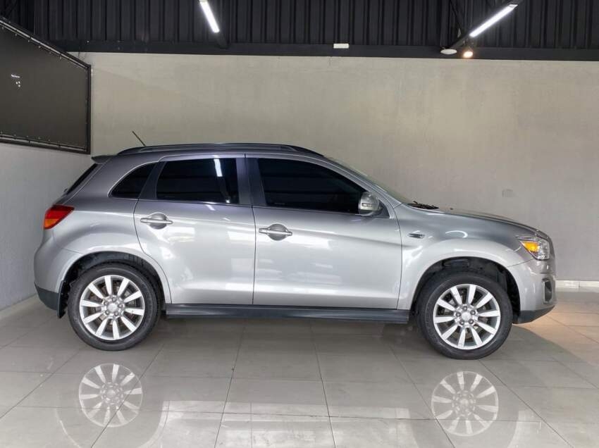 mitsubishi asx awd