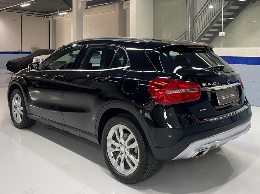 mb gla 200 advance