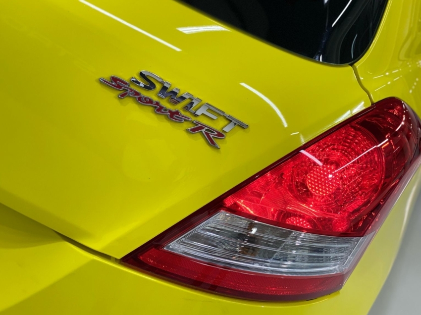 suzuki swift sport r