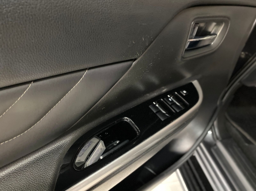 mitsubishi l200 triton sport hpe s