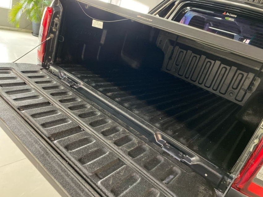 mitsubishi l200 triton sport hpe s