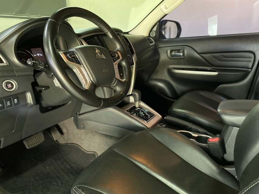mitsubishi l200 triton sport hpe s