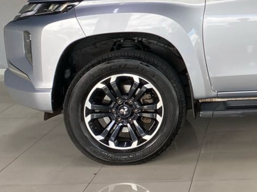 mitsubishi l200 triton hpe