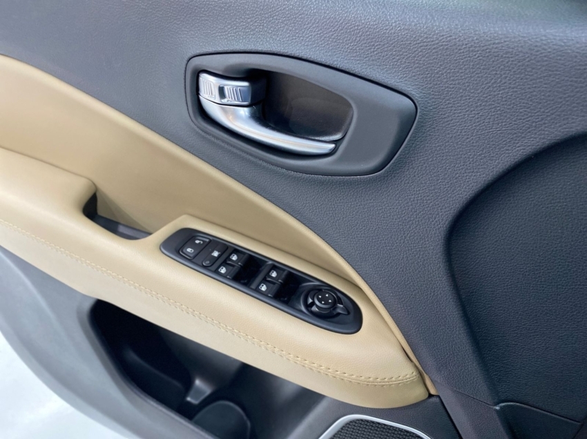 jeep compass sport