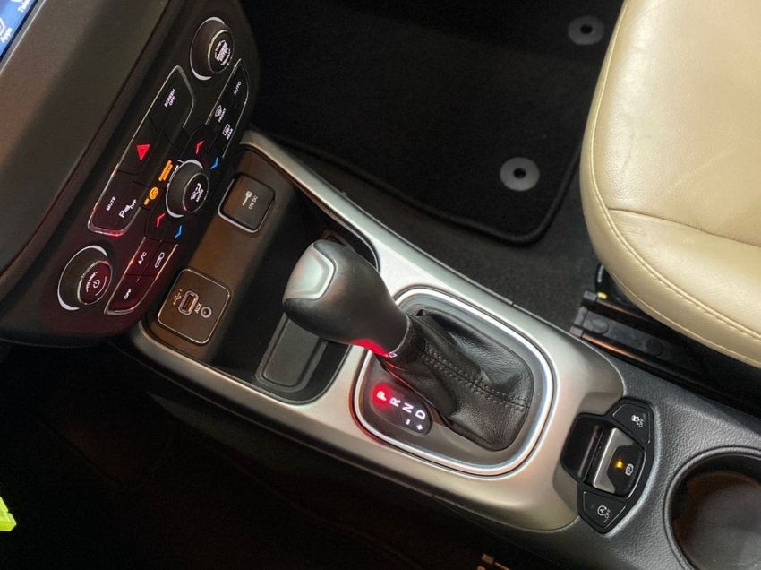 jeep compass sport