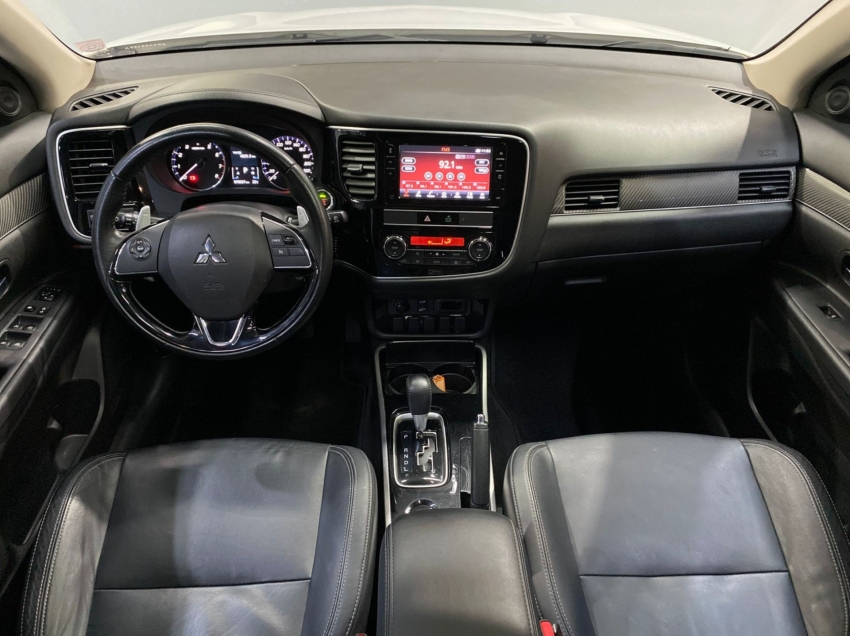 mitsubishi outlander hpe
